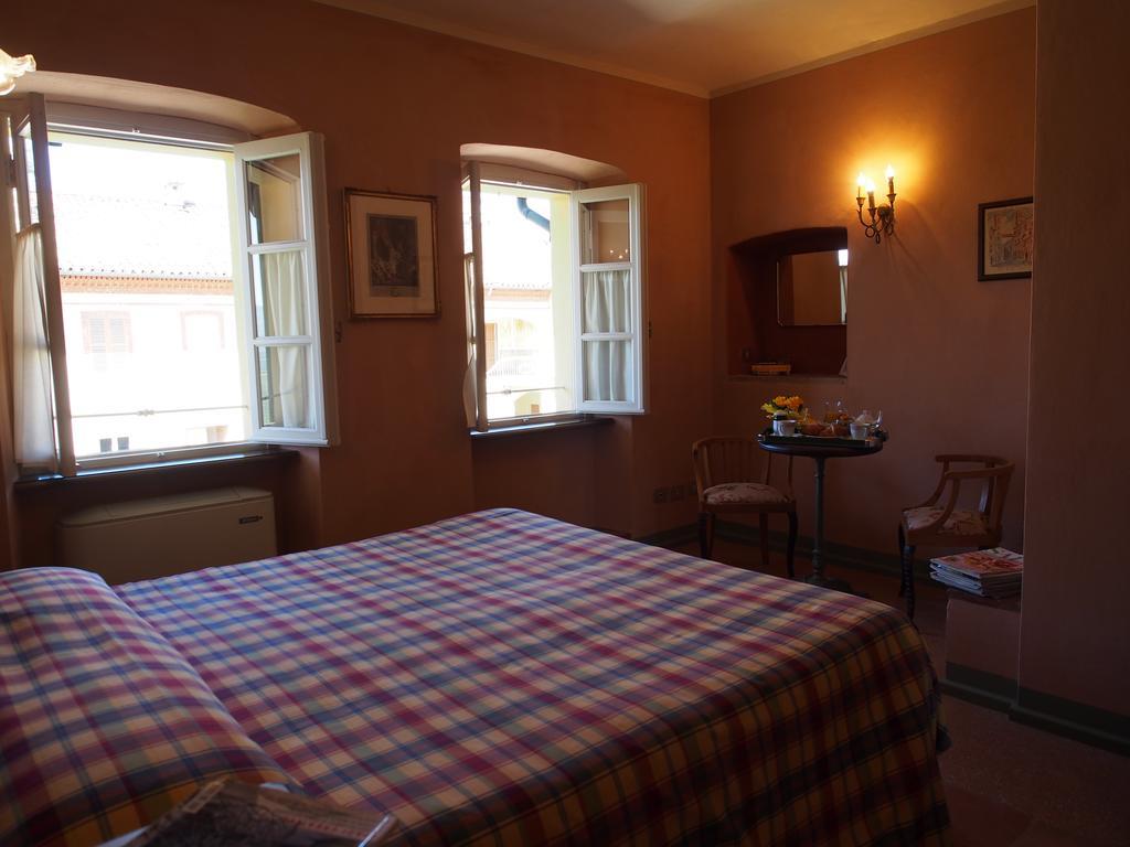Tenuta Montanello B&B Castiglione Falletto Kültér fotó