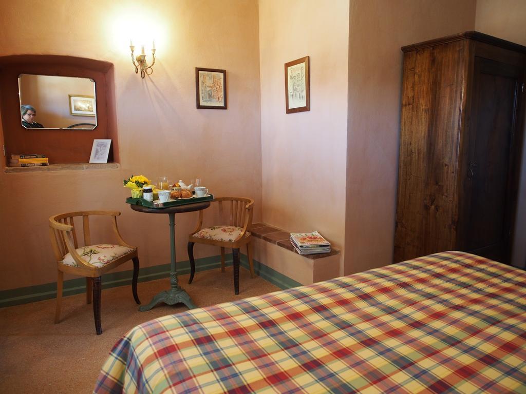 Tenuta Montanello B&B Castiglione Falletto Kültér fotó
